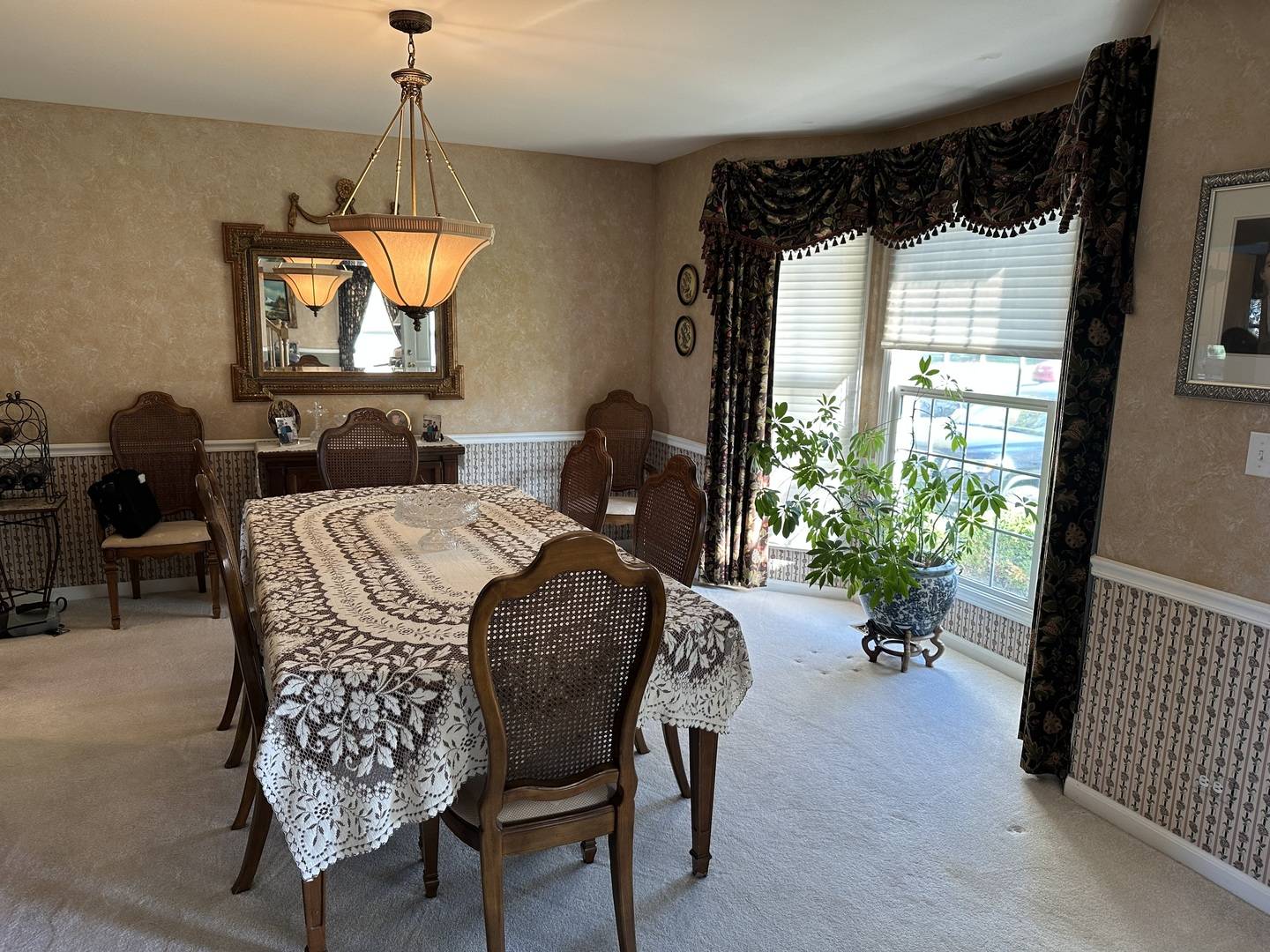 Algonquin, IL 60102,1850 White Oak DR
