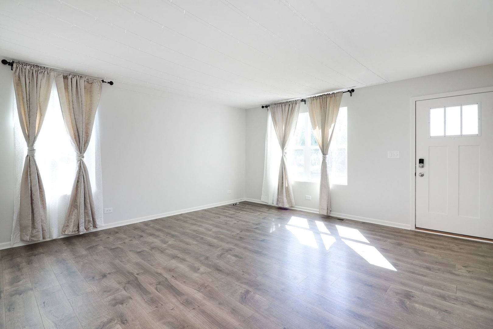 Elgin, IL 60124,166 Morning Glory WAY