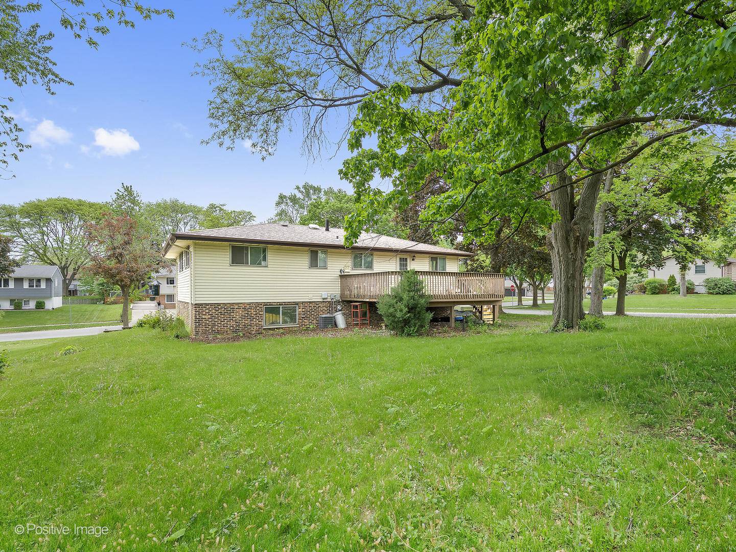 Schaumburg, IL 60193,1334 Somerset LN