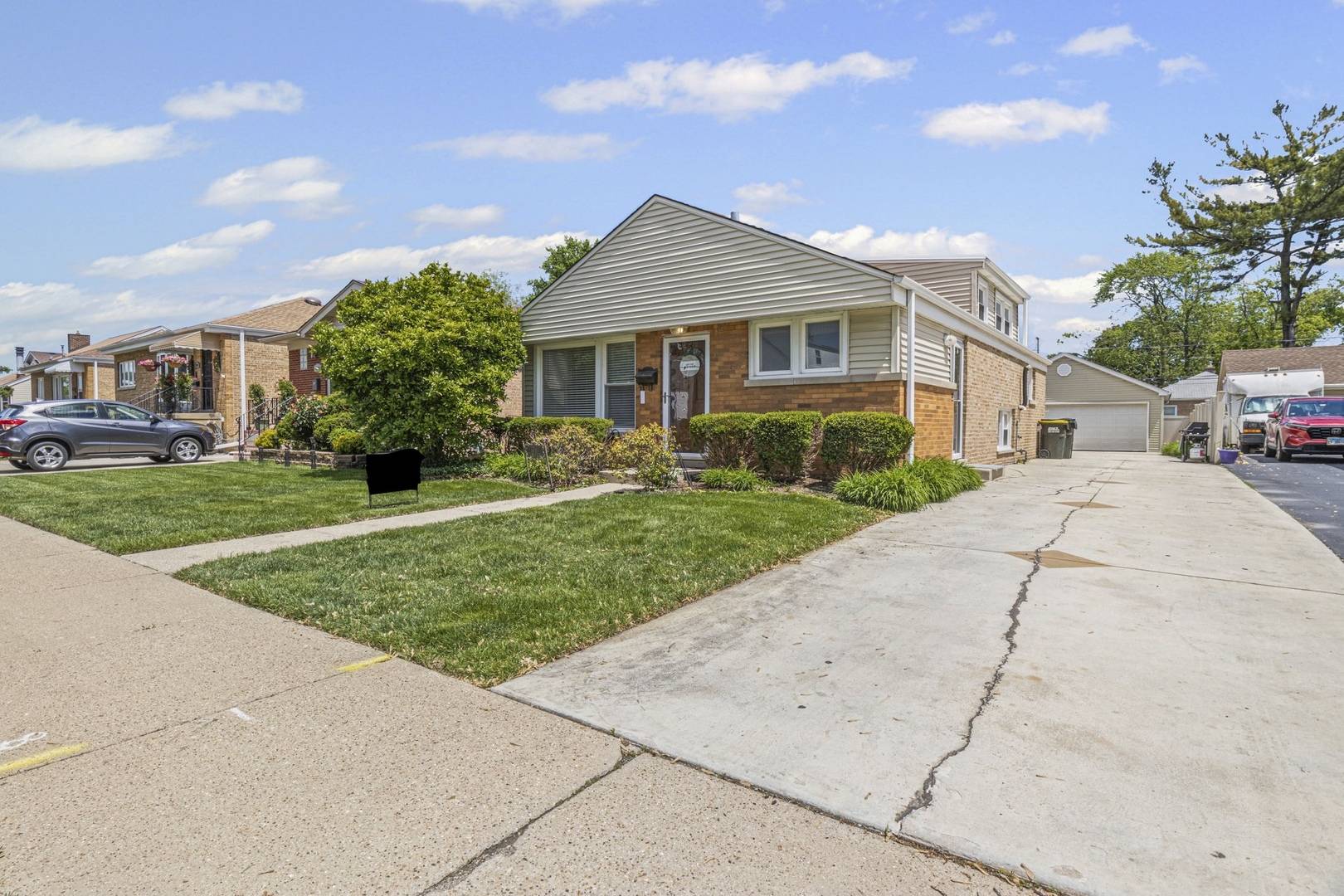 Schiller Park, IL 60176,4061 Wesley TER