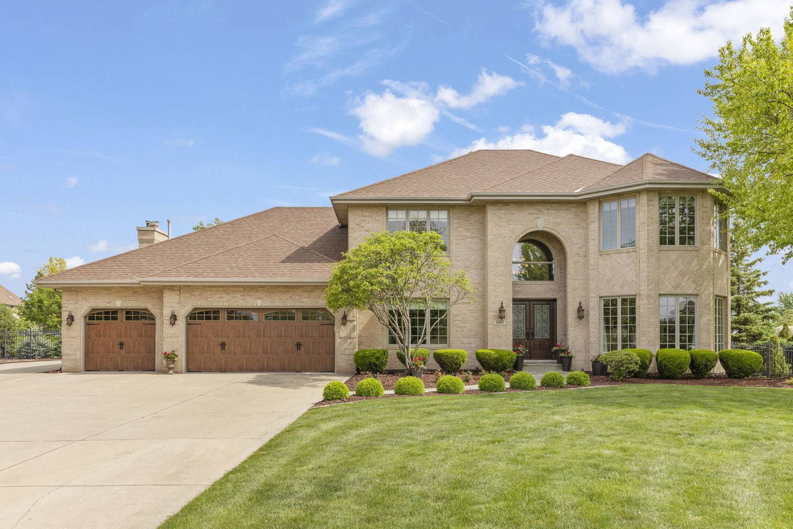 Lemont, IL 60439,13187 Briar Patch LN