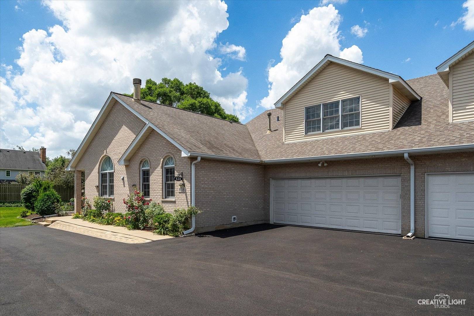 Naperville, IL 60565,838 Havenshire RD