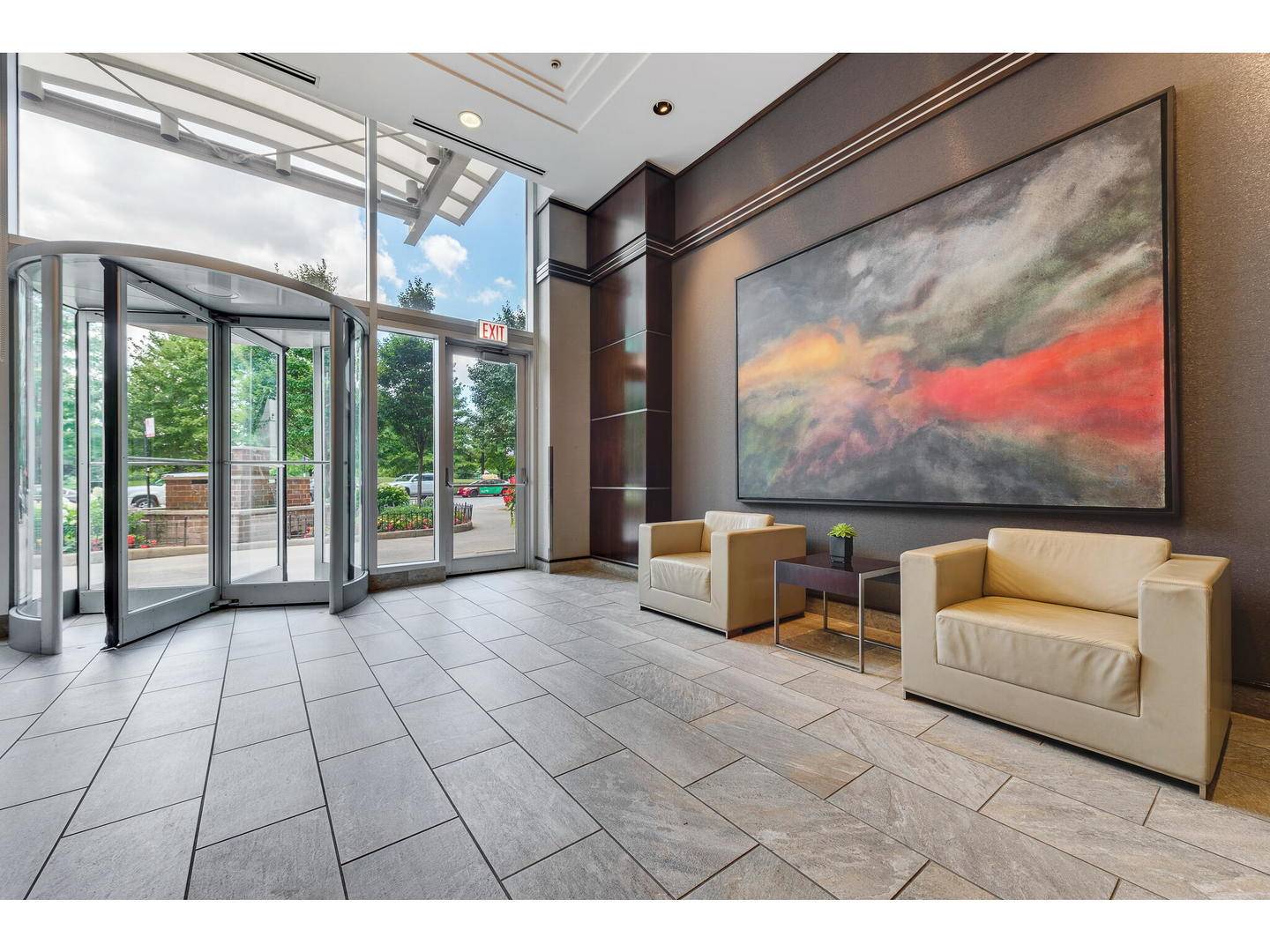 Chicago, IL 60610,645 N KINGSBURY ST #1307