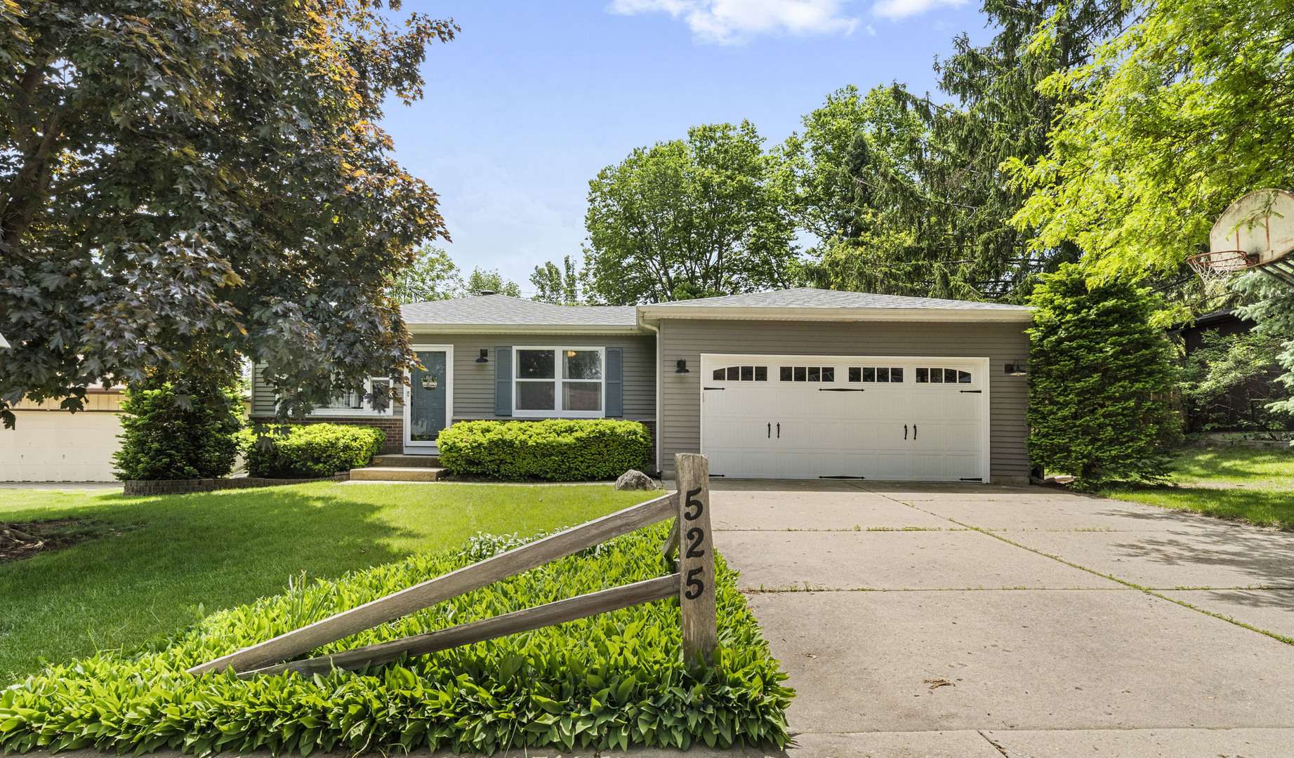 South Elgin, IL 60177,525 Franklin DR