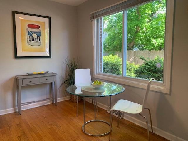 Wilmette, IL 60091,810 SKOKIE BLVD #C