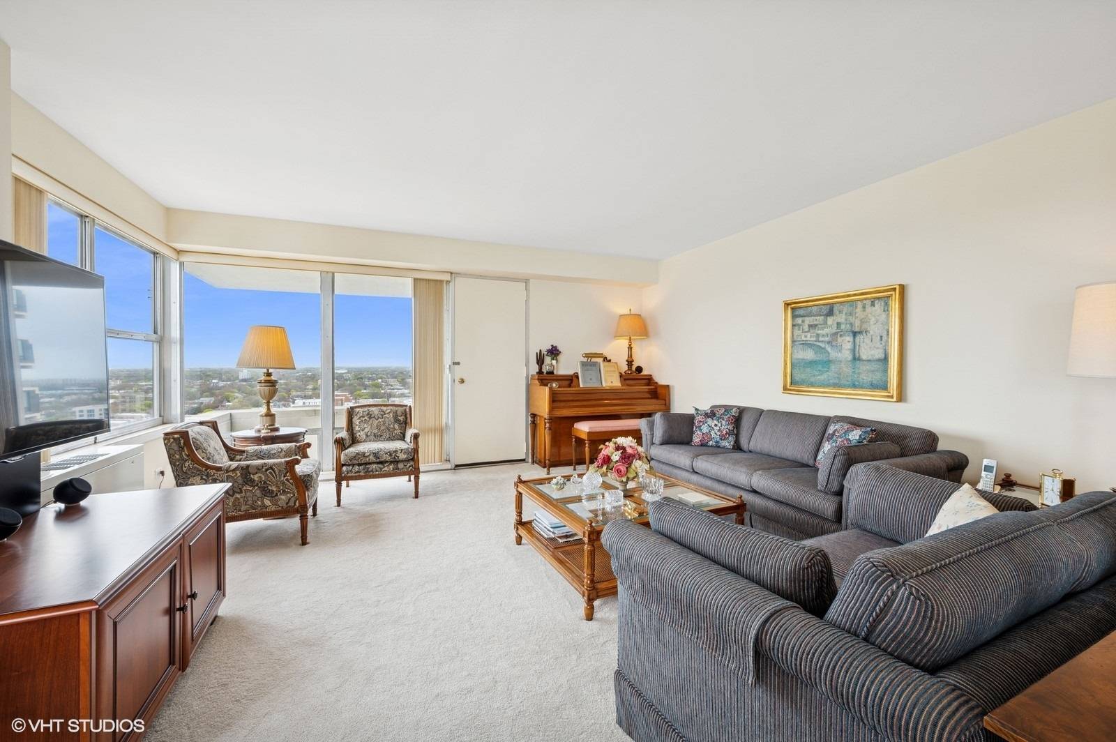 Chicago, IL 60660,6157 N Sheridan RD #22M