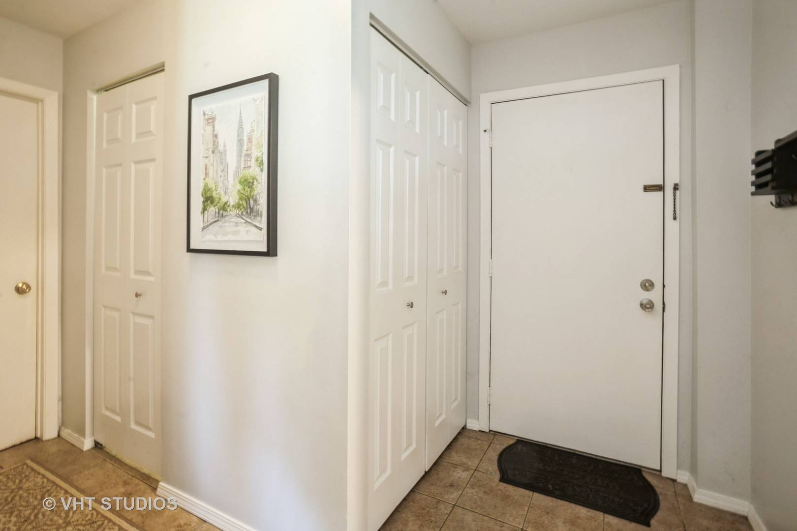 Elk Grove Village, IL 60007,630 Perrie DR #104