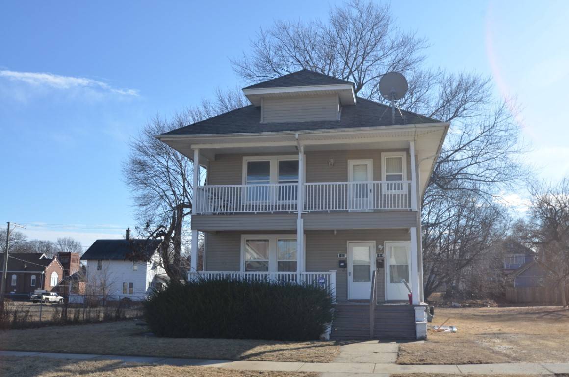 Rockford, IL 61102,1412 Elm ST #1