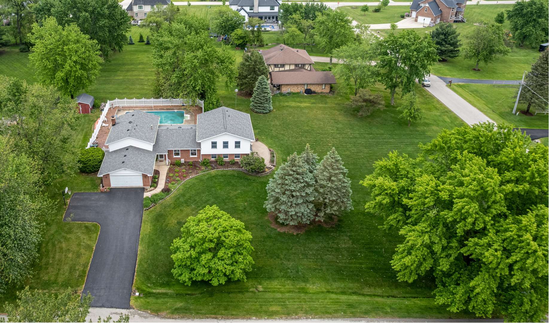 Mokena, IL 60448,18457 Virginia LN