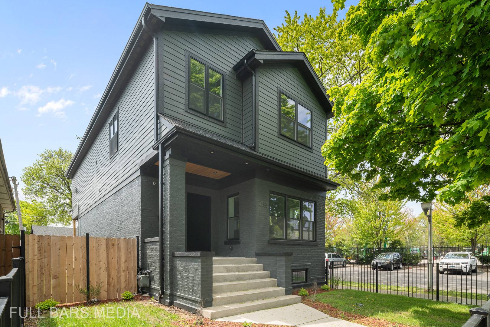 Chicago, IL 60641,4183 W Nelson ST