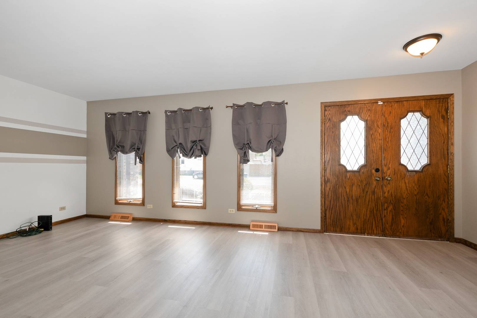 Steger, IL 60475,91 Mckinley AVE