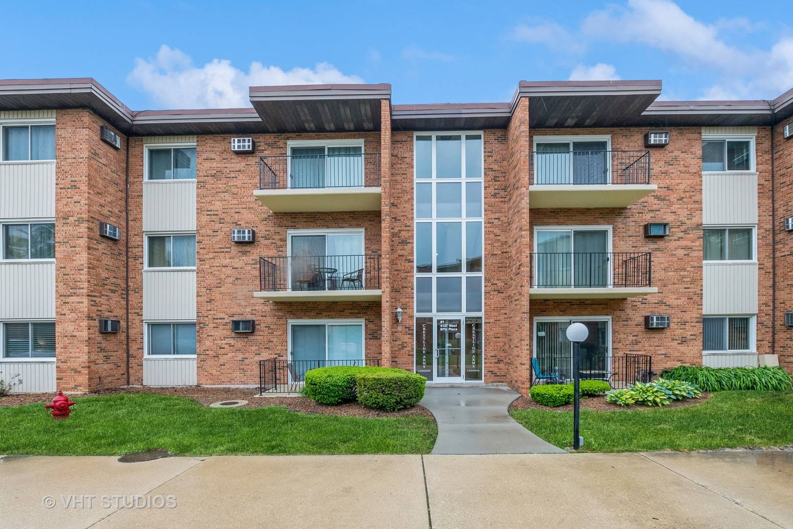 Oak Lawn, IL 60453,4137 W 97 PL #311
