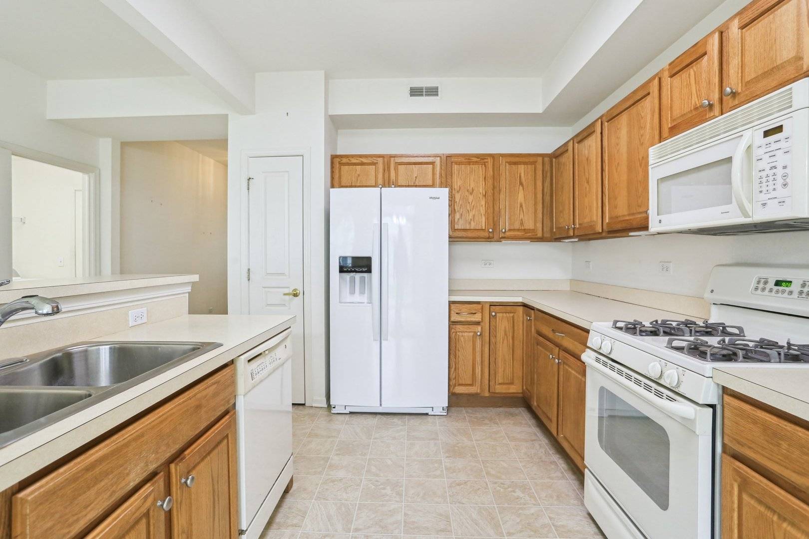 Huntley, IL 60142,12607 Rock Island TRL