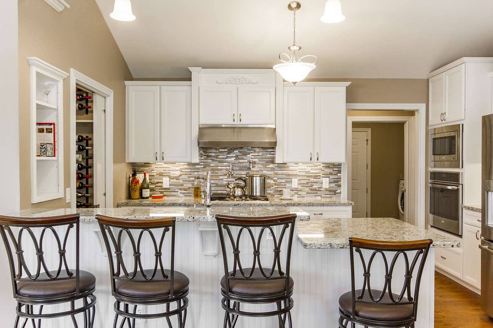 Sycamore, IL 60178,2164 Waterbury LN W #2164