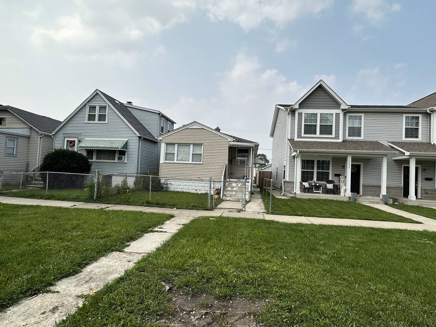 Summit, IL 60501,7634 W 63rd PL
