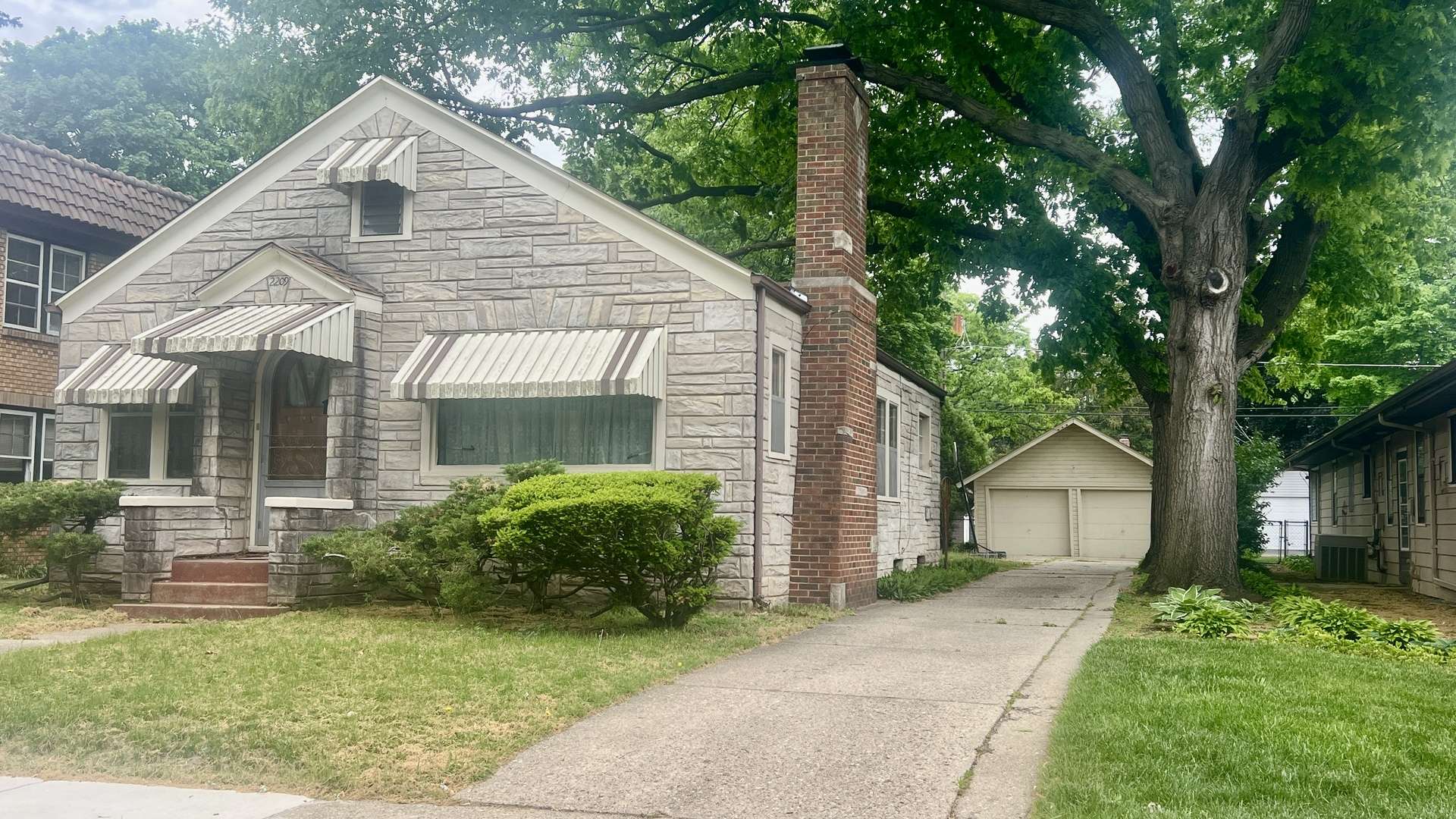 Rockford, IL 61103,2209 Hancock ST