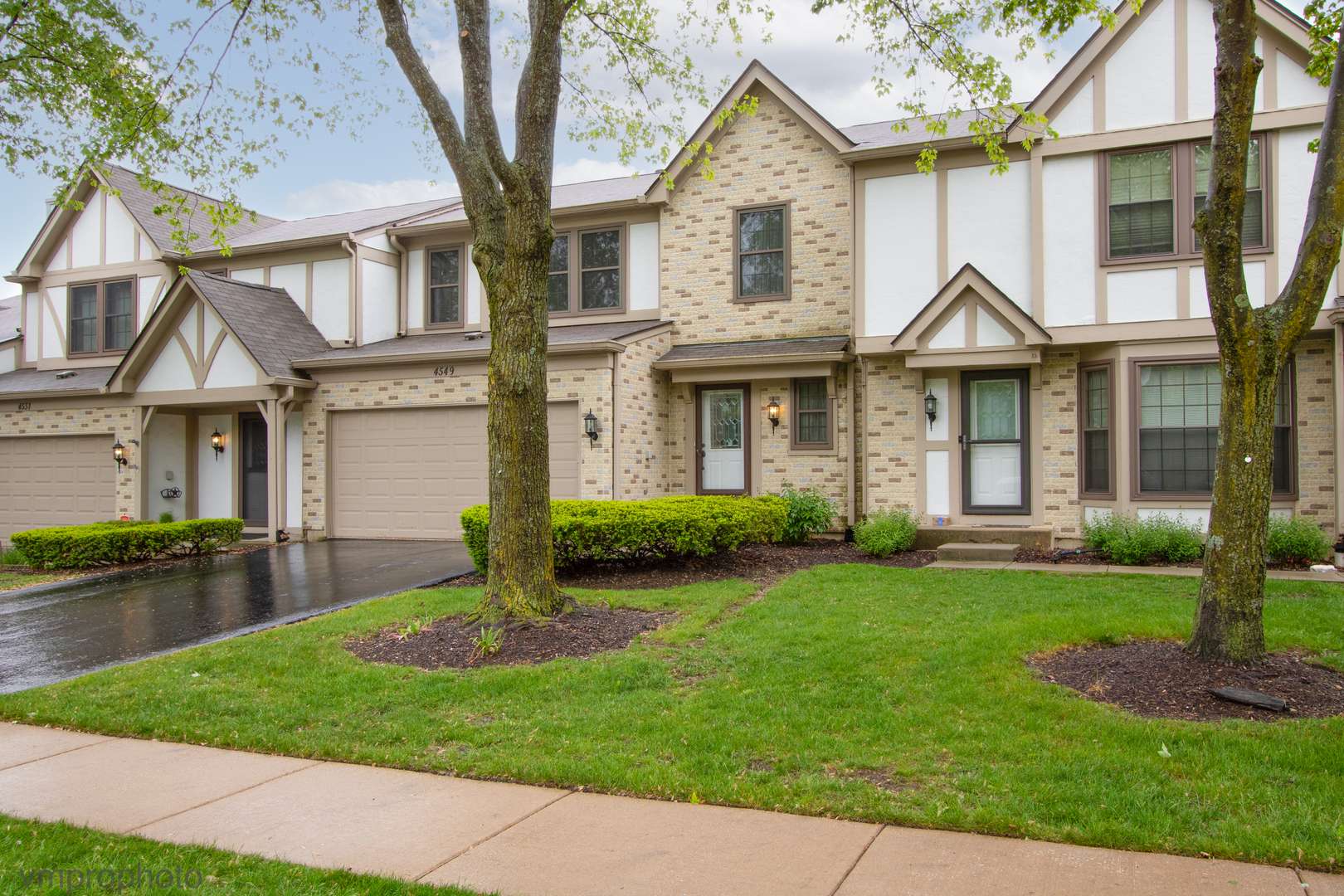 Hoffman Estates, IL 60192,4549 Topaz DR