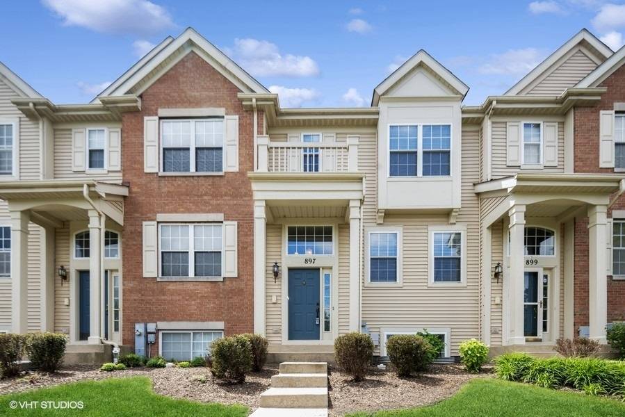Pingree Grove, IL 60140,897 Clover LN