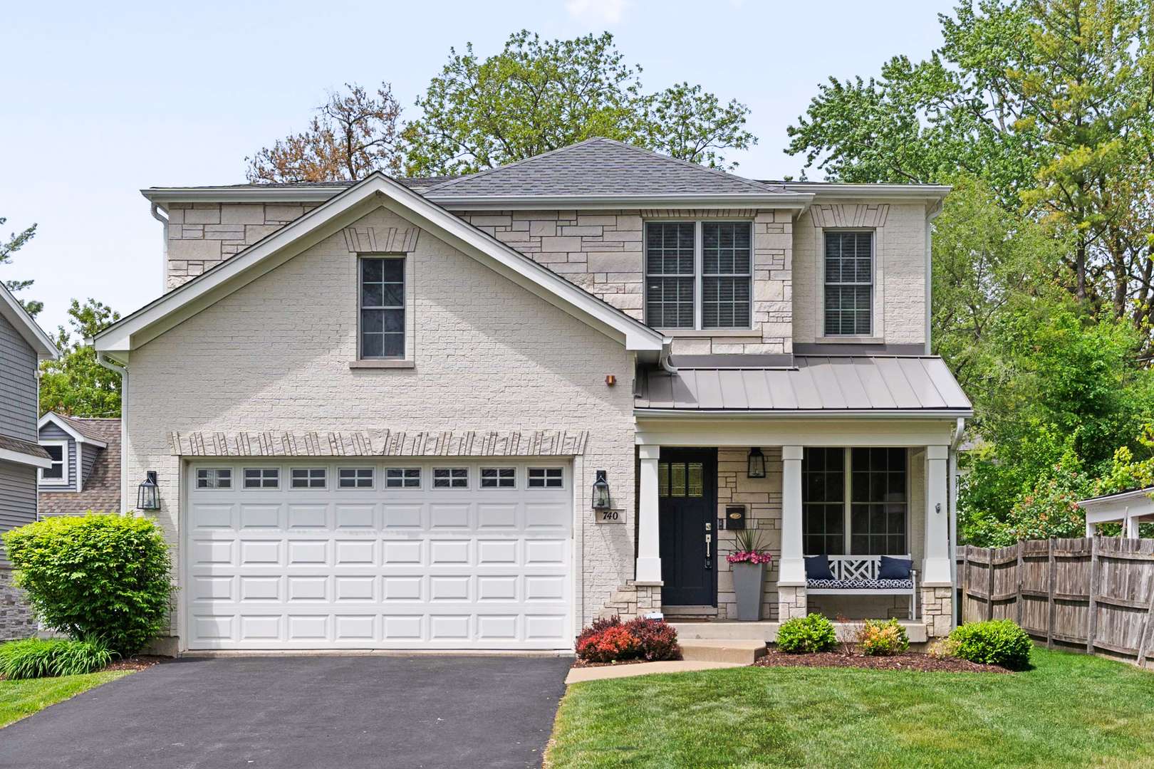Barrington, IL 60010,740 S PRAIRIE AVE