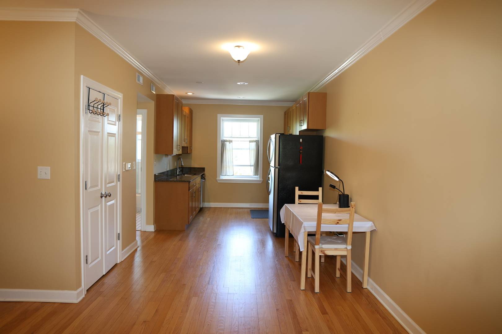Evanston, IL 60202,1615 Monroe ST #3N
