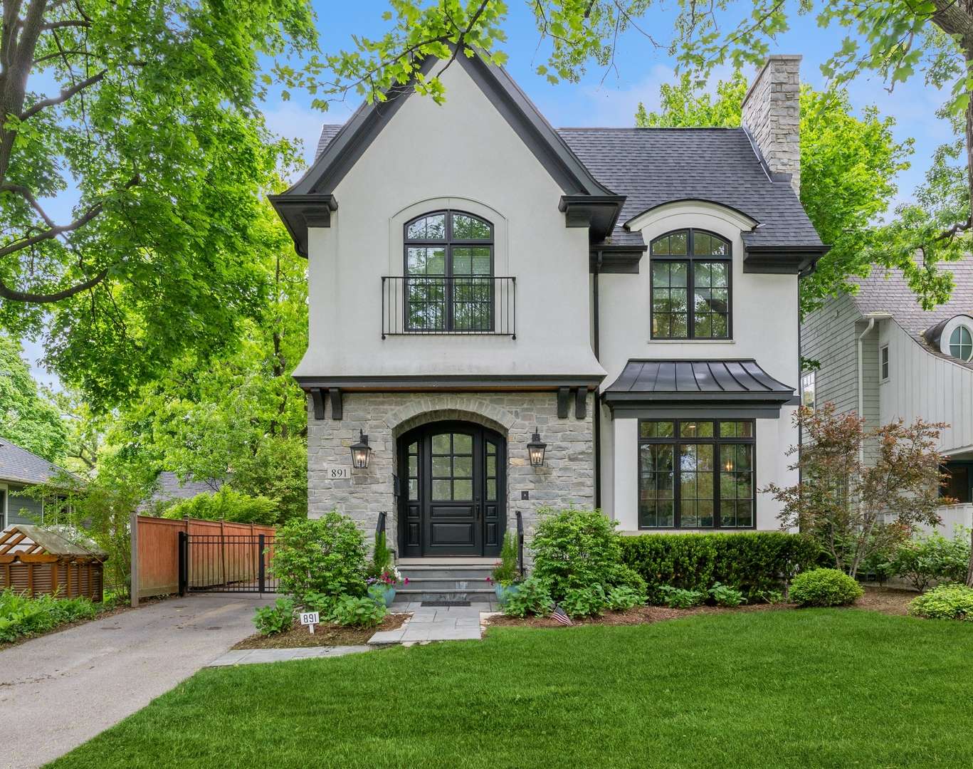 Winnetka, IL 60093,891 Spruce ST
