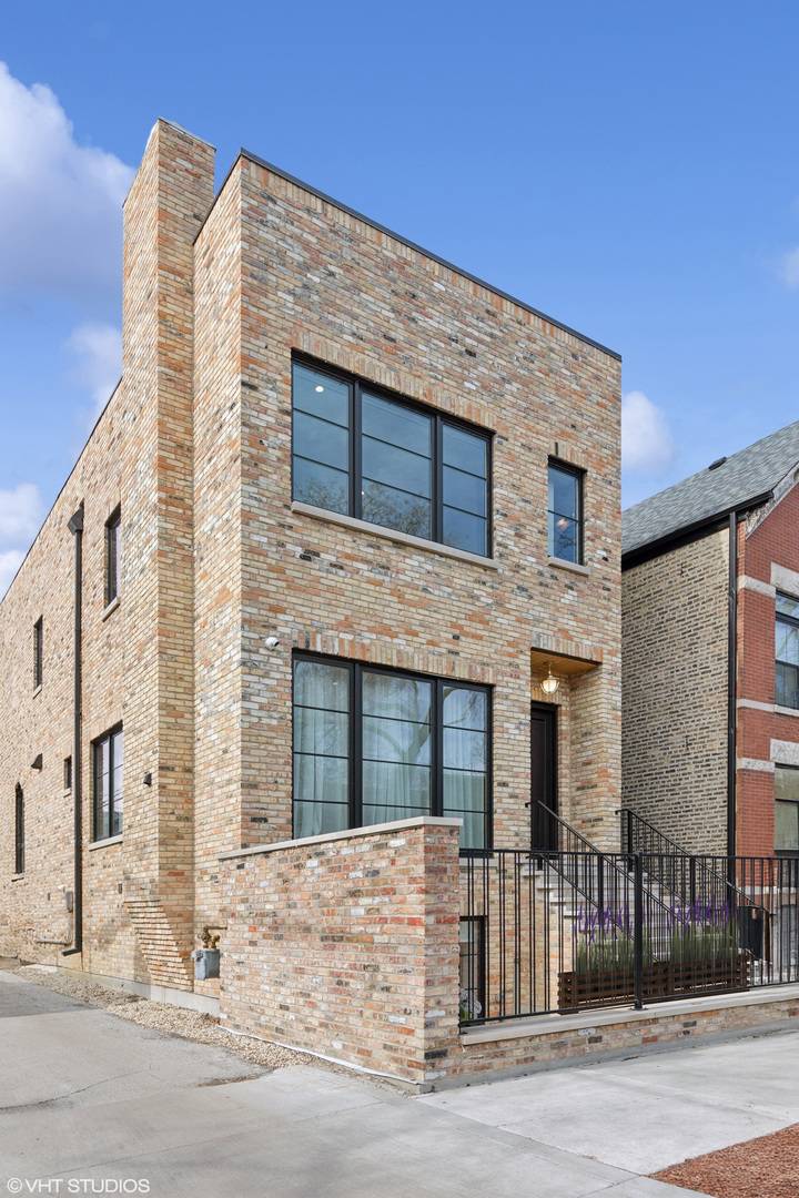 Chicago, IL 60614,2014 N Winchester AVE