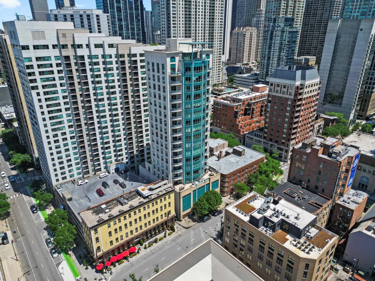 Chicago, IL 60654,60 W Erie ST #502