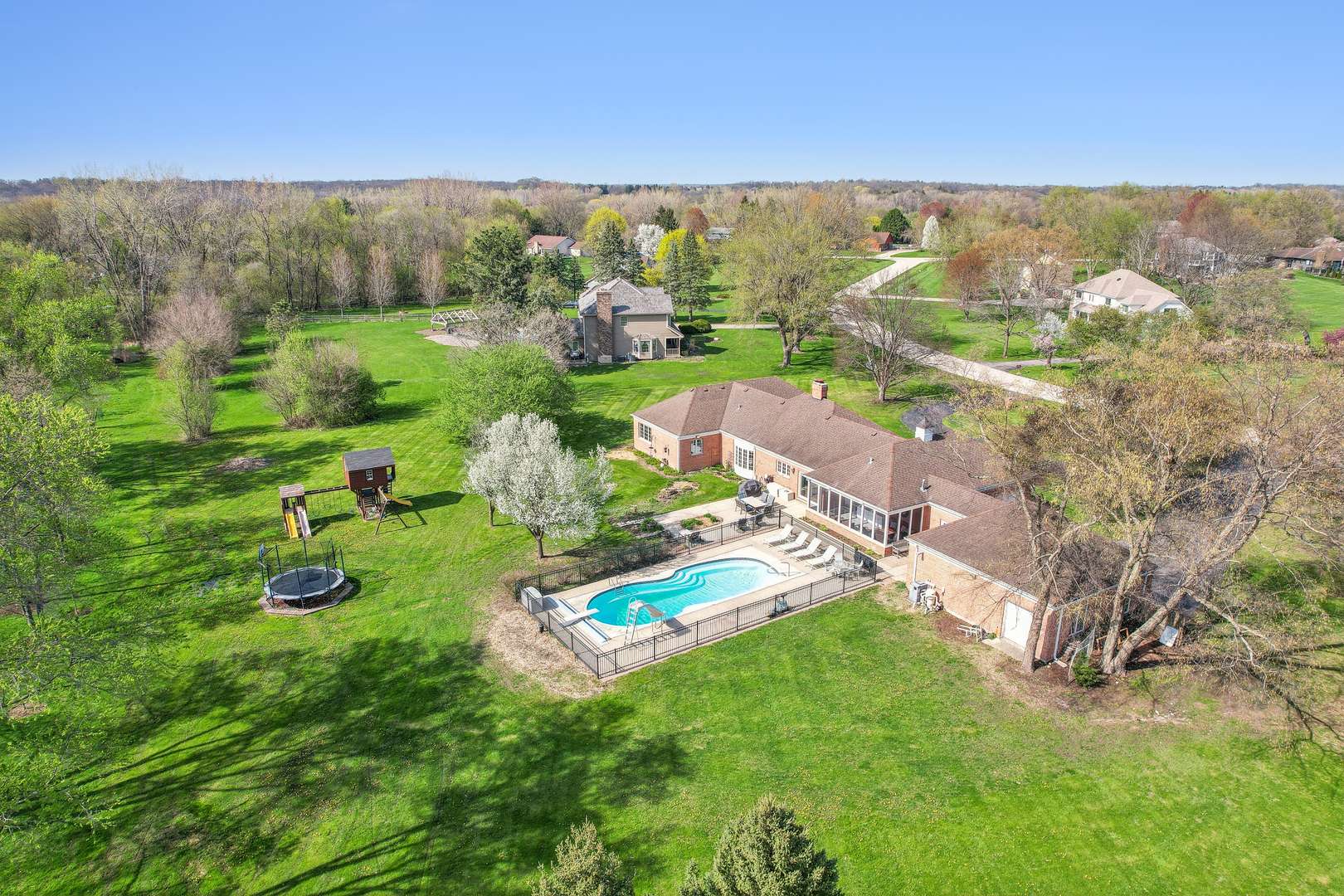 St. Charles, IL 60175,05N464 Buckskin TRL