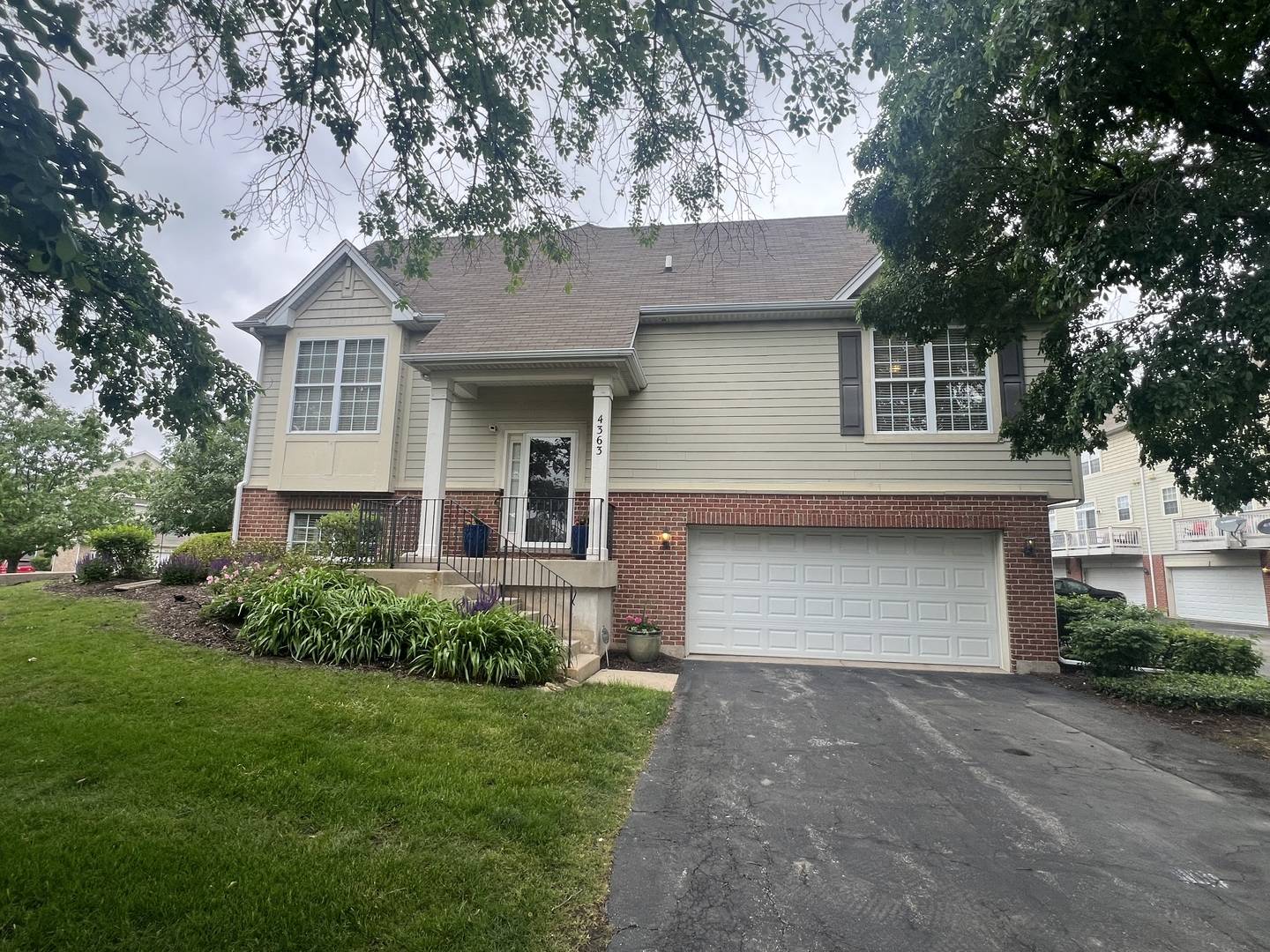 Joliet, IL 60431,4363 Timber Ridge CT