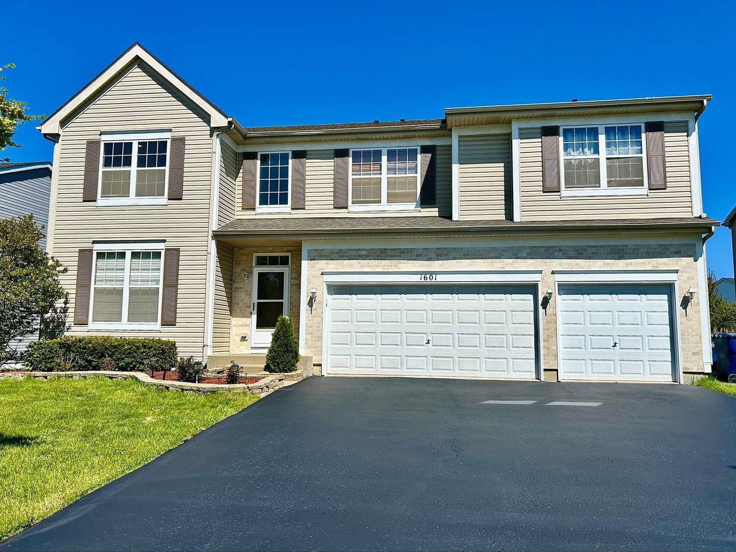 Libertyville, IL 60048,1601 S Lancaster LN