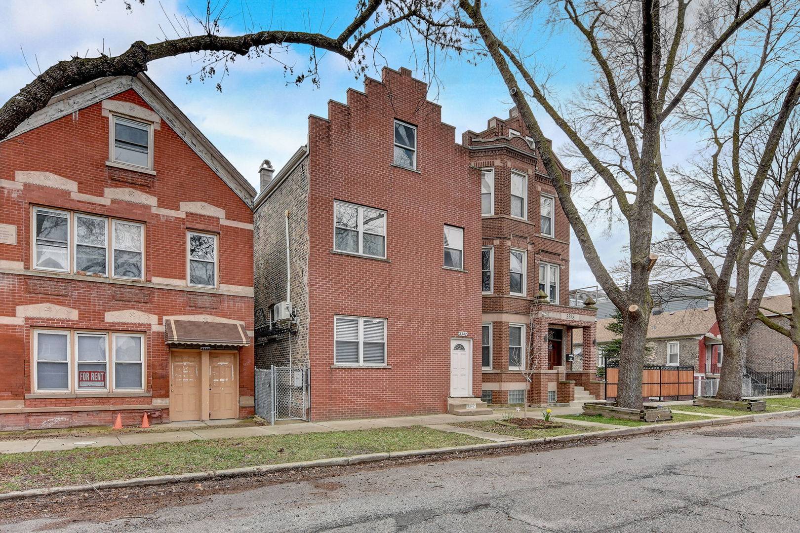 Chicago, IL 60608,3342 S Aberdeen ST