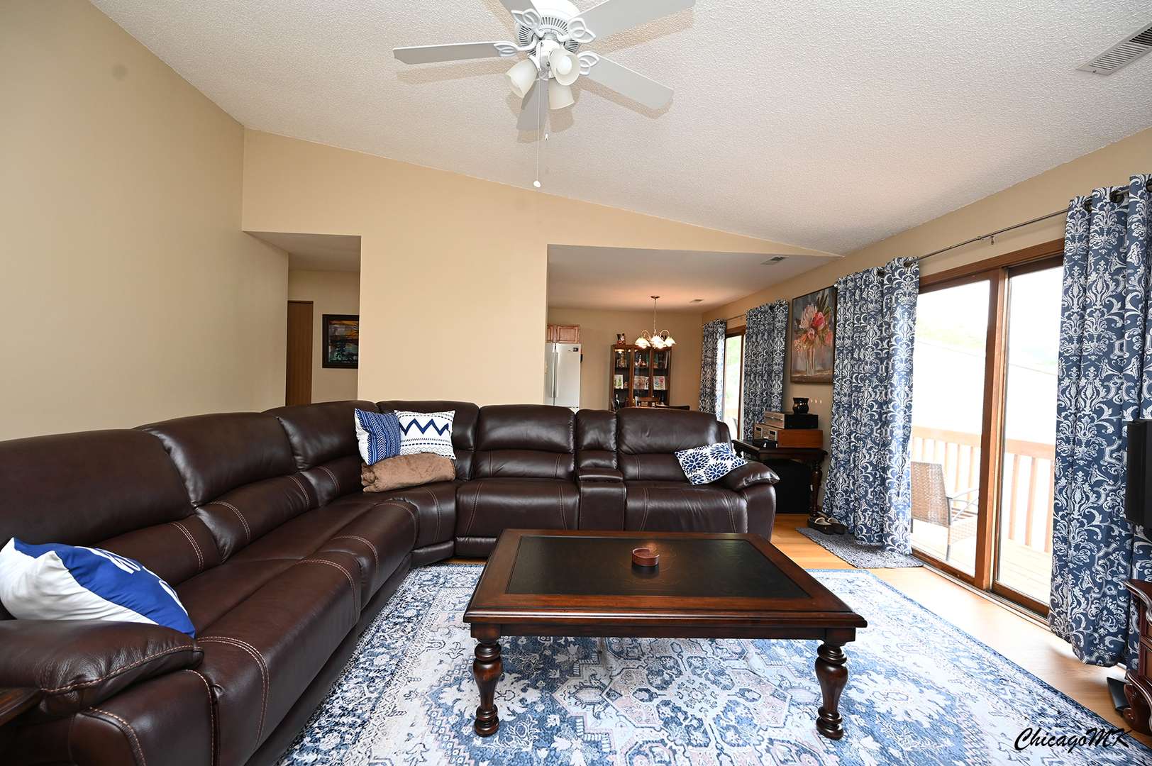 South Elgin, IL 60177,340 Woodridge CIR #G
