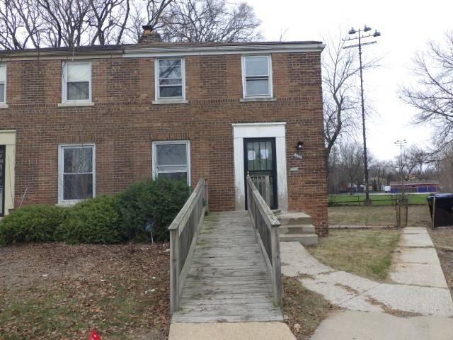 Chicago, IL 60617,2523 E 97th PL