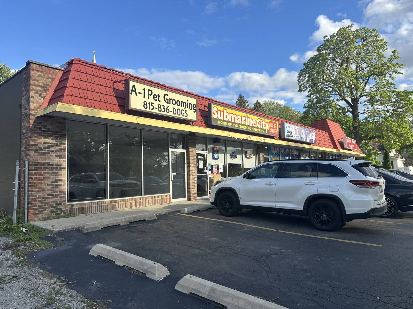 Lockport, IL 60441,1128 S State ST