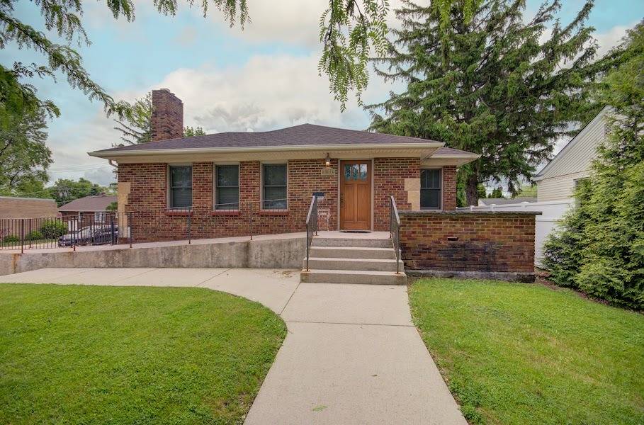 Joliet, IL 60436,1100 W Jefferson ST