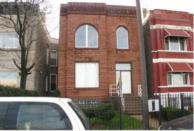 Chicago, IL 60612,2717 W CONGRESS Pkwy #2
