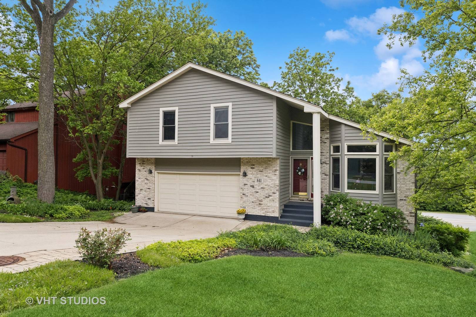 Bolingbrook, IL 60440,841 Bonnie Brae LN