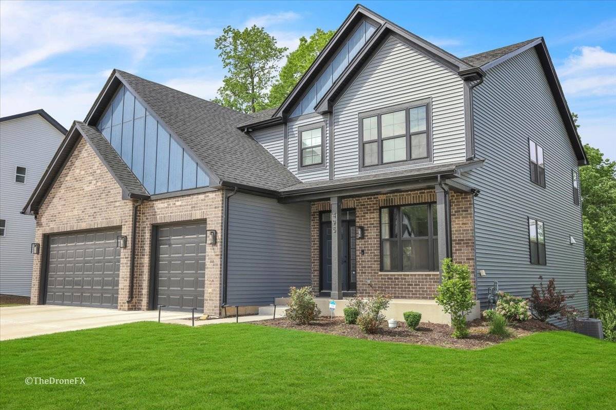 Yorkville, IL 60560,495 Timber Oak LN