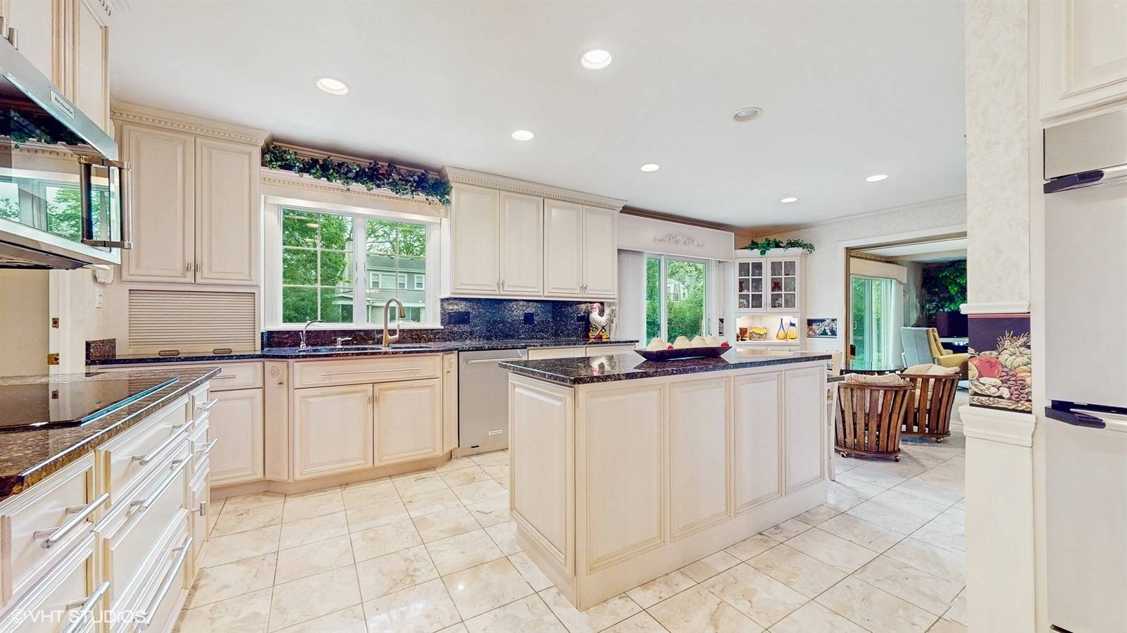 Northbrook, IL 60062,4057 Picardy DR