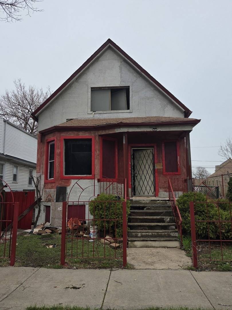Chicago, IL 60628,114 W 108th PL