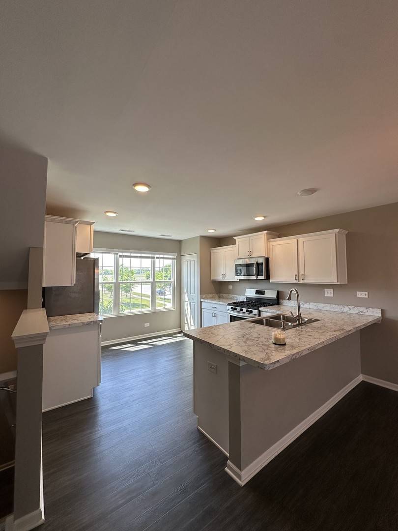 Pingree Grove, IL 60140,2362 Upland RD