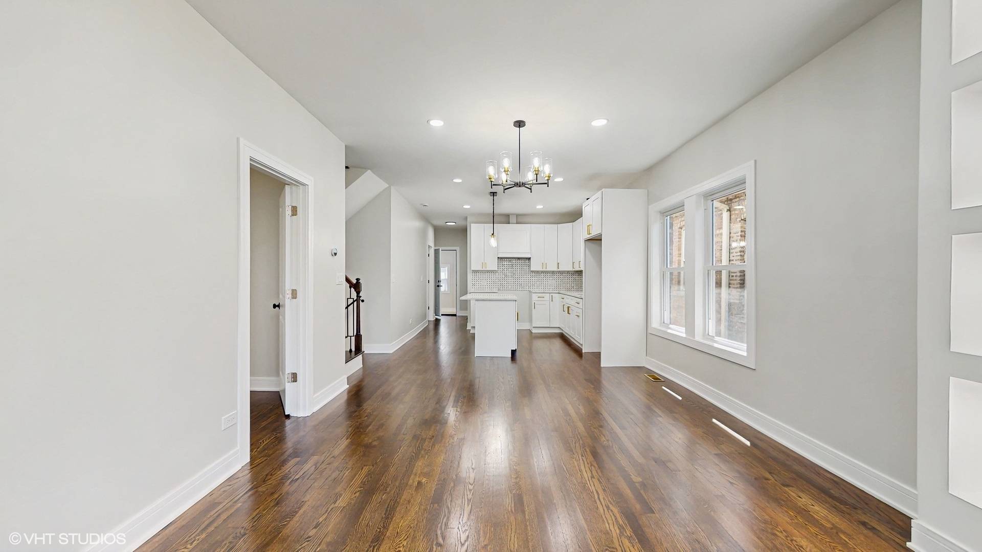 Chicago, IL 60620,7545 S Perry AVE