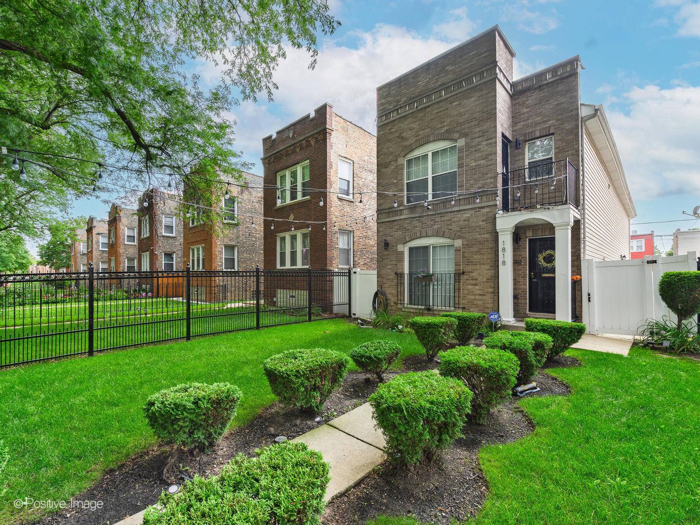 Chicago, IL 60639,1818 N Mason AVE #1