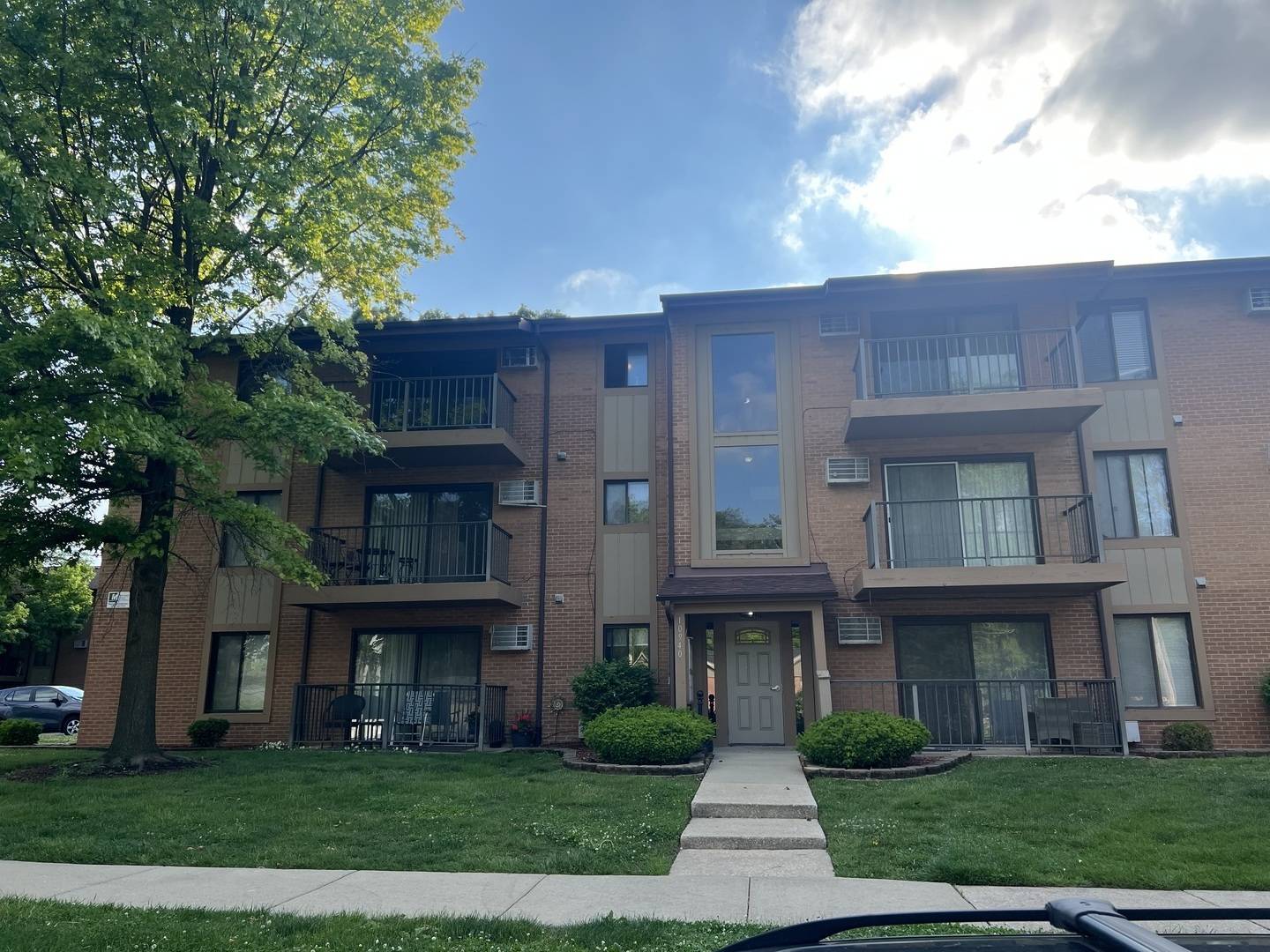 Worth, IL 60482,10940 S Worth AVE #9