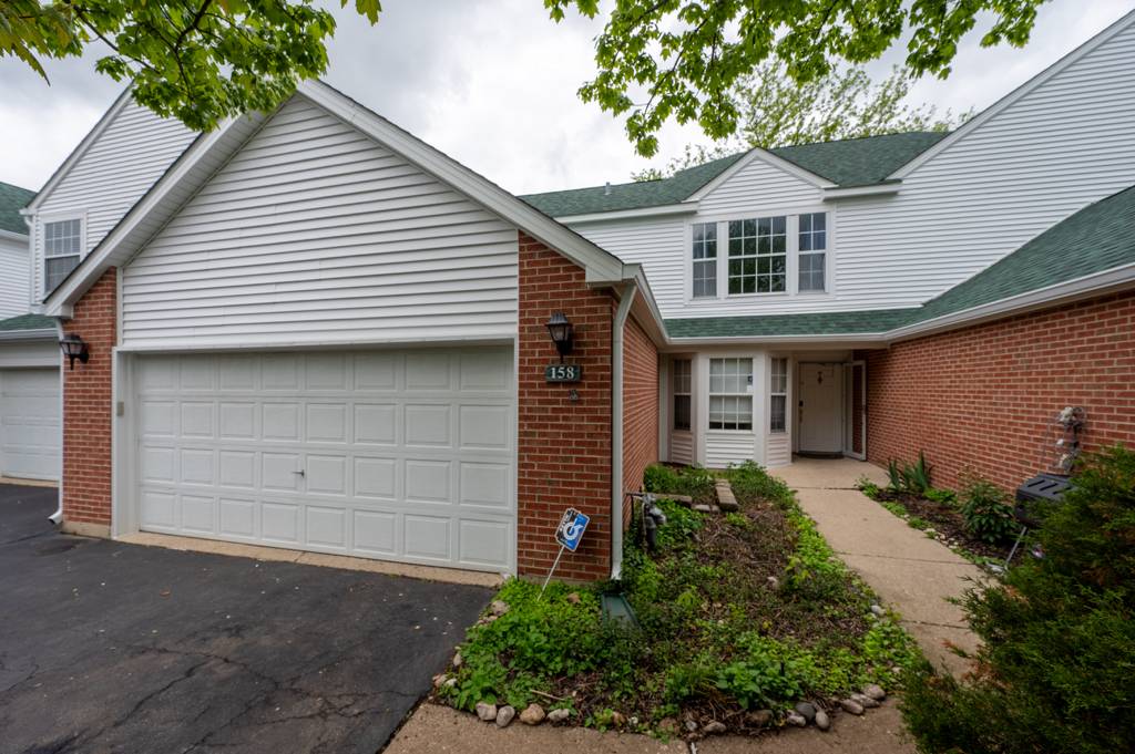 Lake Bluff, IL 60044,158 Welwyn CT