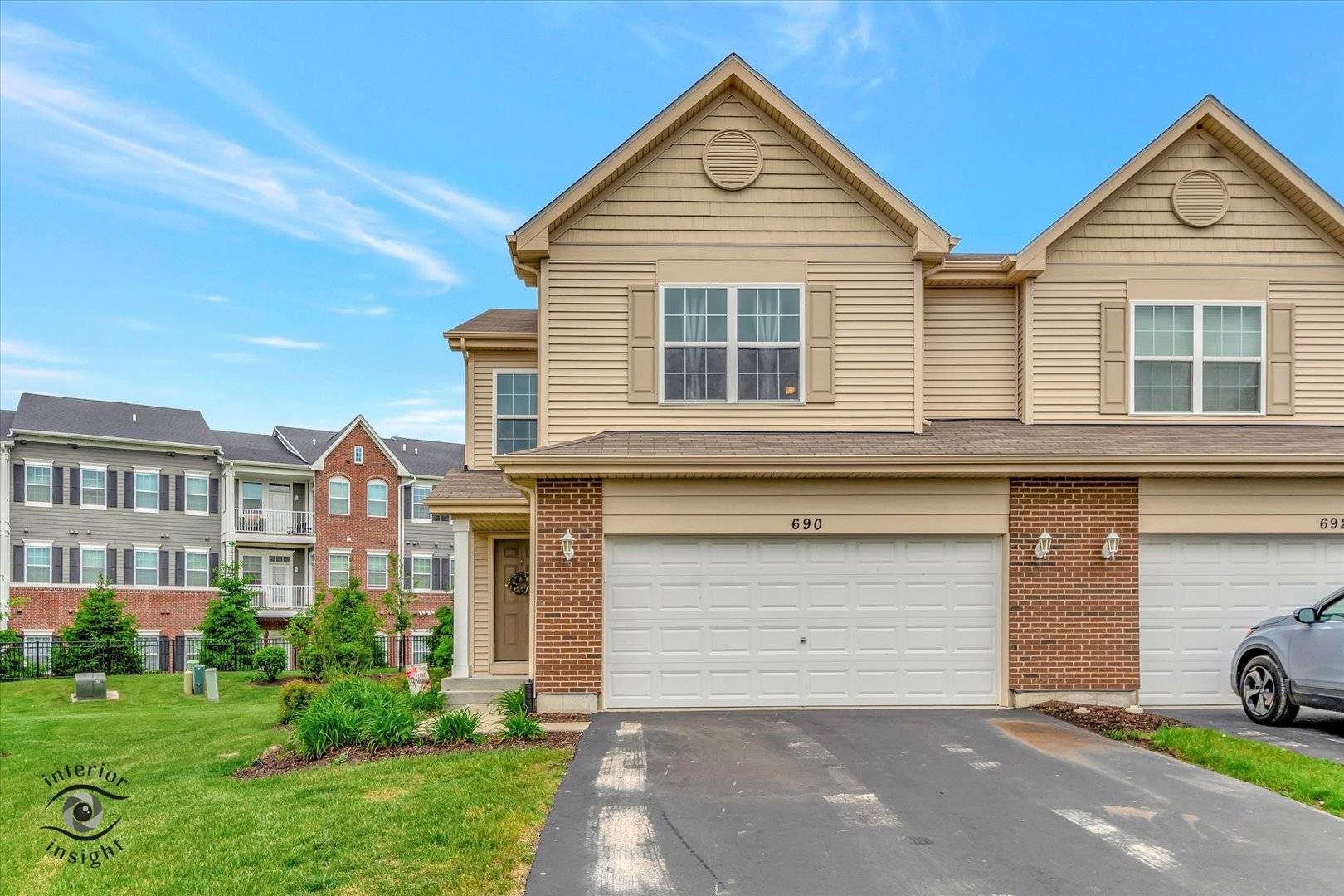 Romeoville, IL 60446,690 BANCROFT CT