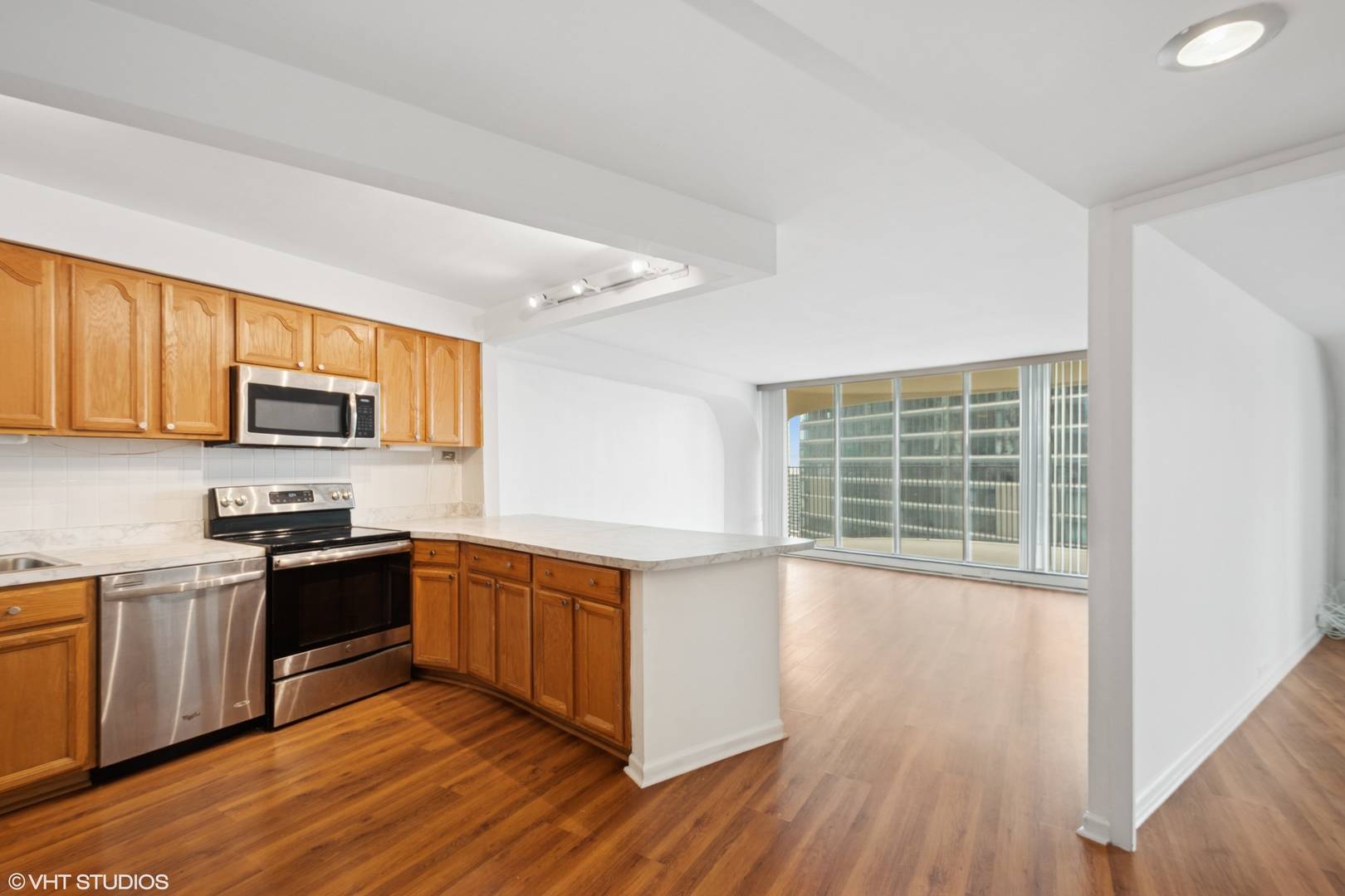 Chicago, IL 60654,300 N State ST #3205