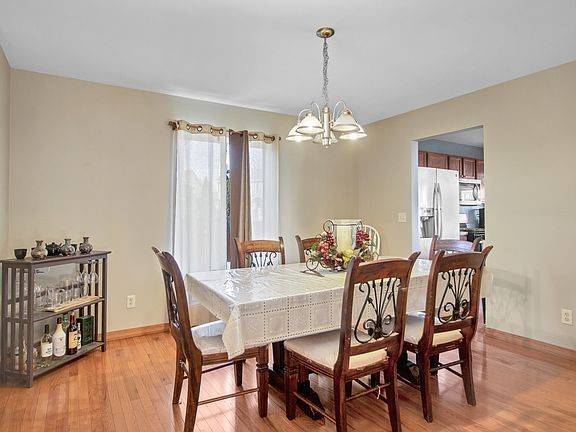 Romeoville, IL 60446,1764 Rudolph CT
