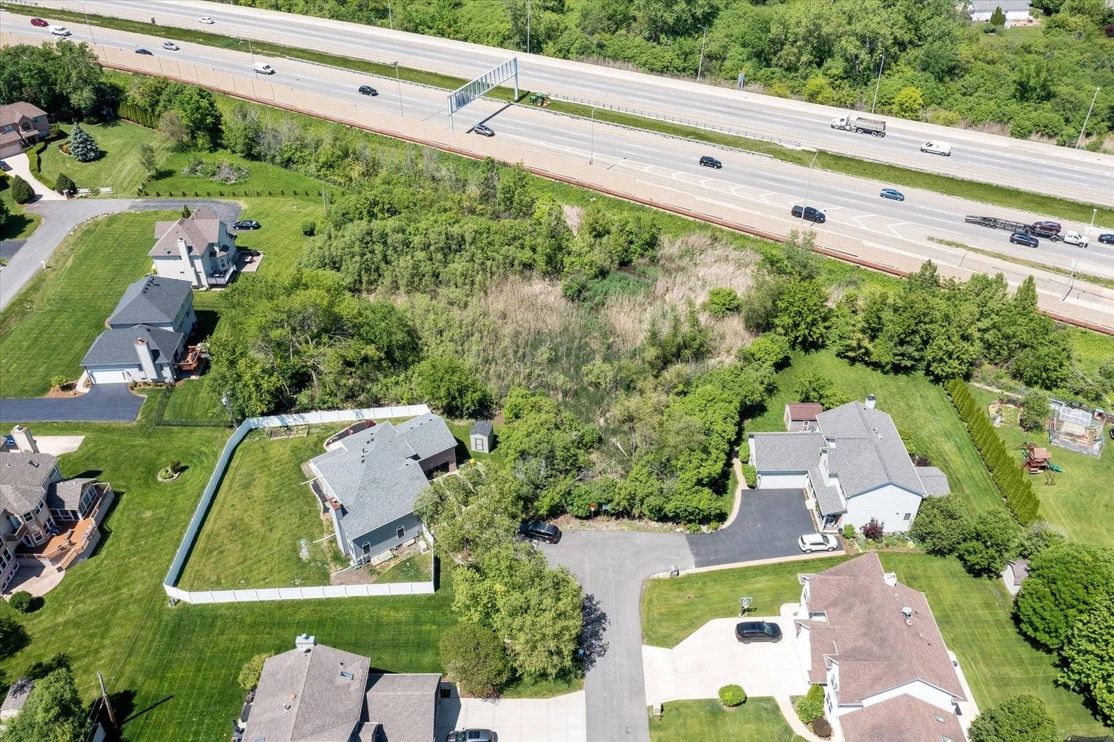 Roselle, IL 60172,1738 Lincoln ST