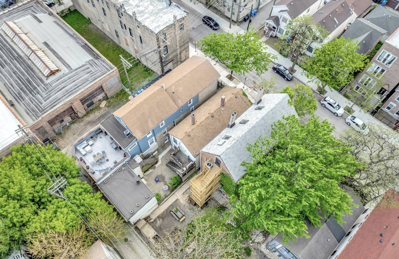 Chicago, IL 60616,1735 S Desplaines ST